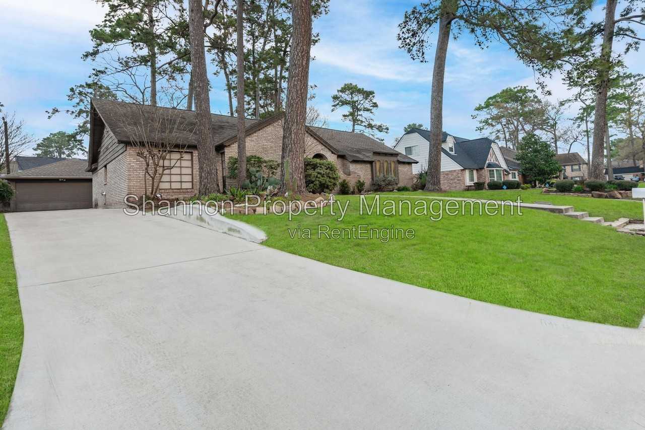 3810 Glenheather Dr - Photo 3 of 32