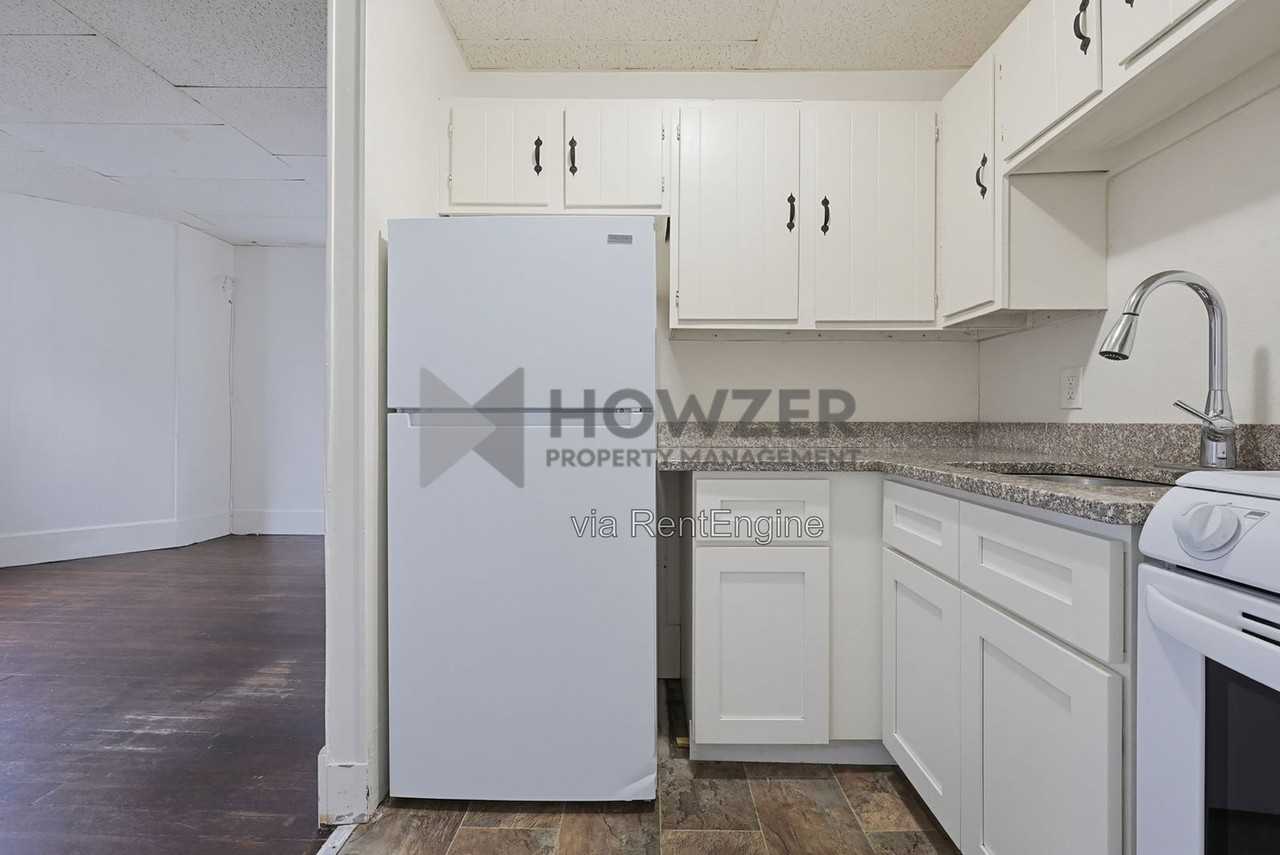 116 Clark St #1 - Photo 6 of 17