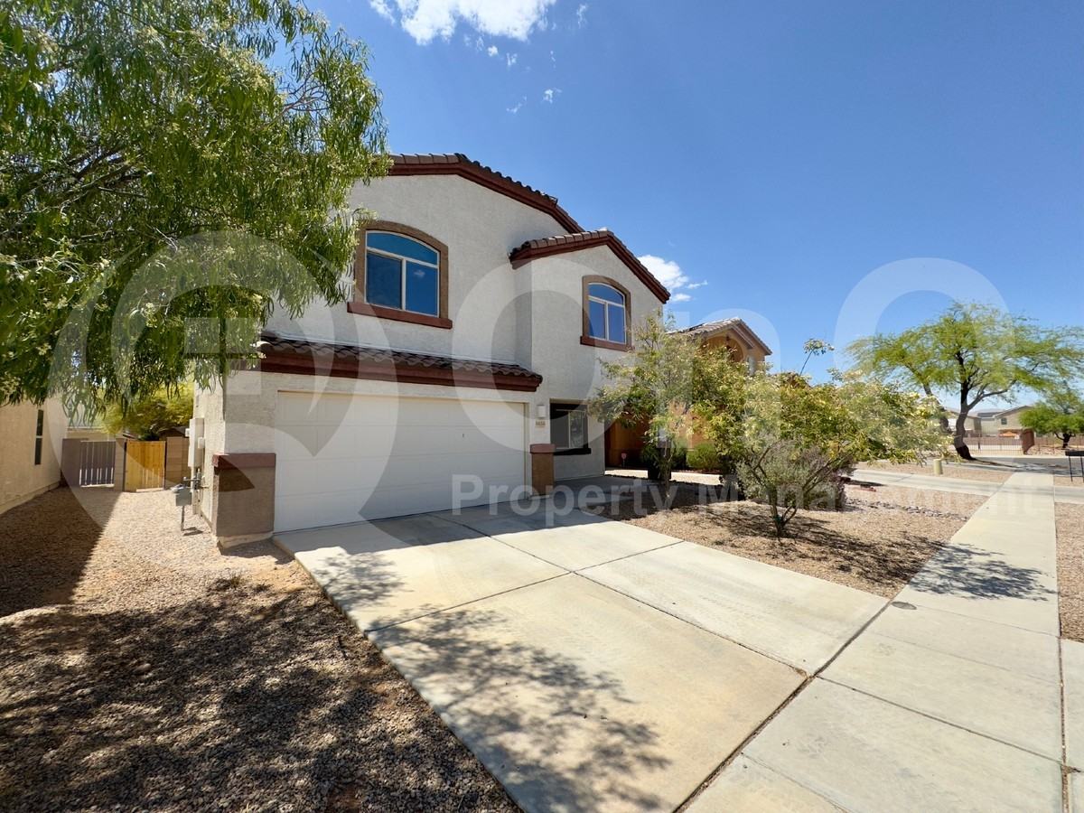 6656 S Blue Wing Dr - Photo 2 of 27