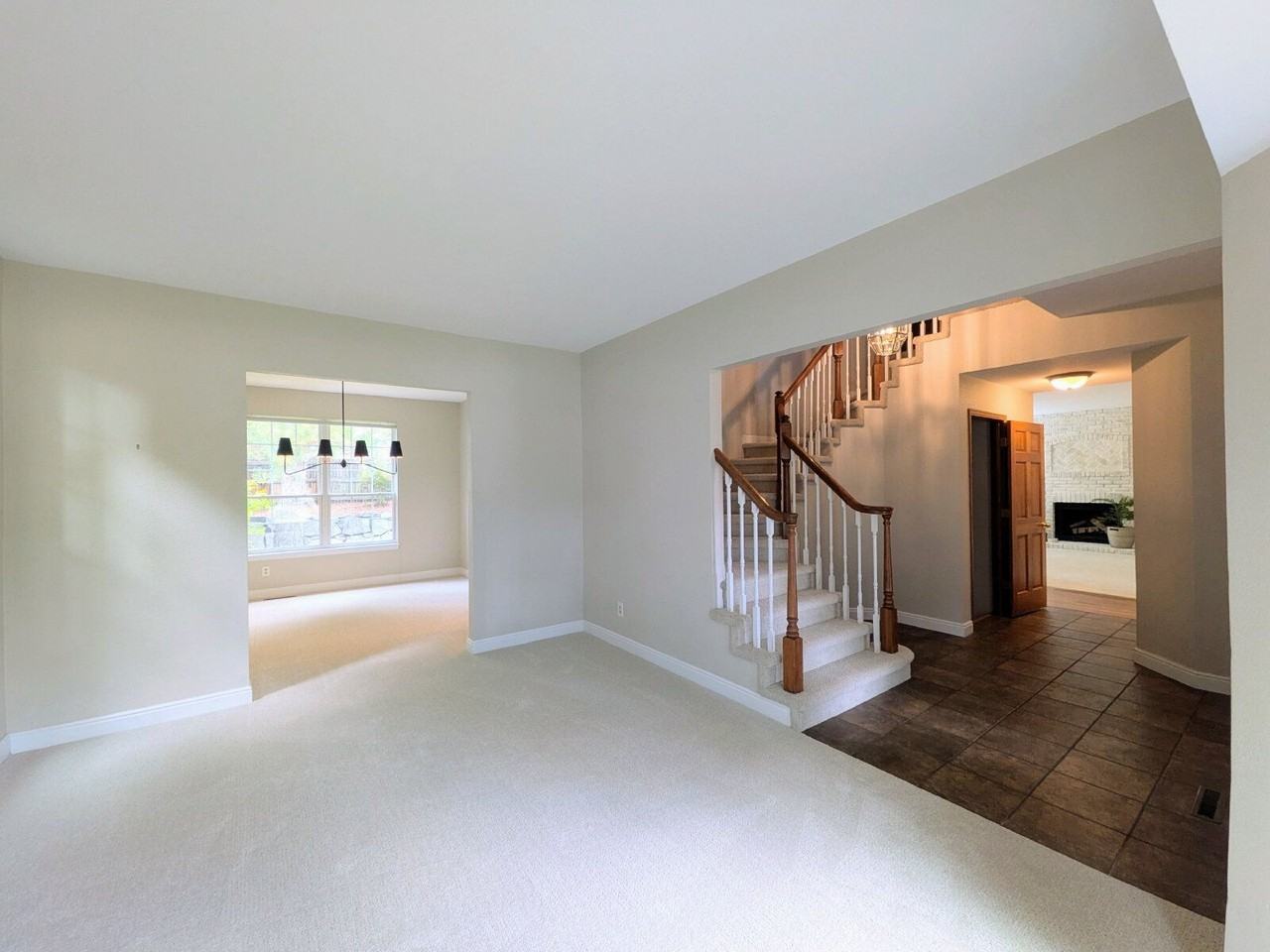 7467 Exeter Pl - Photo 4 of 30