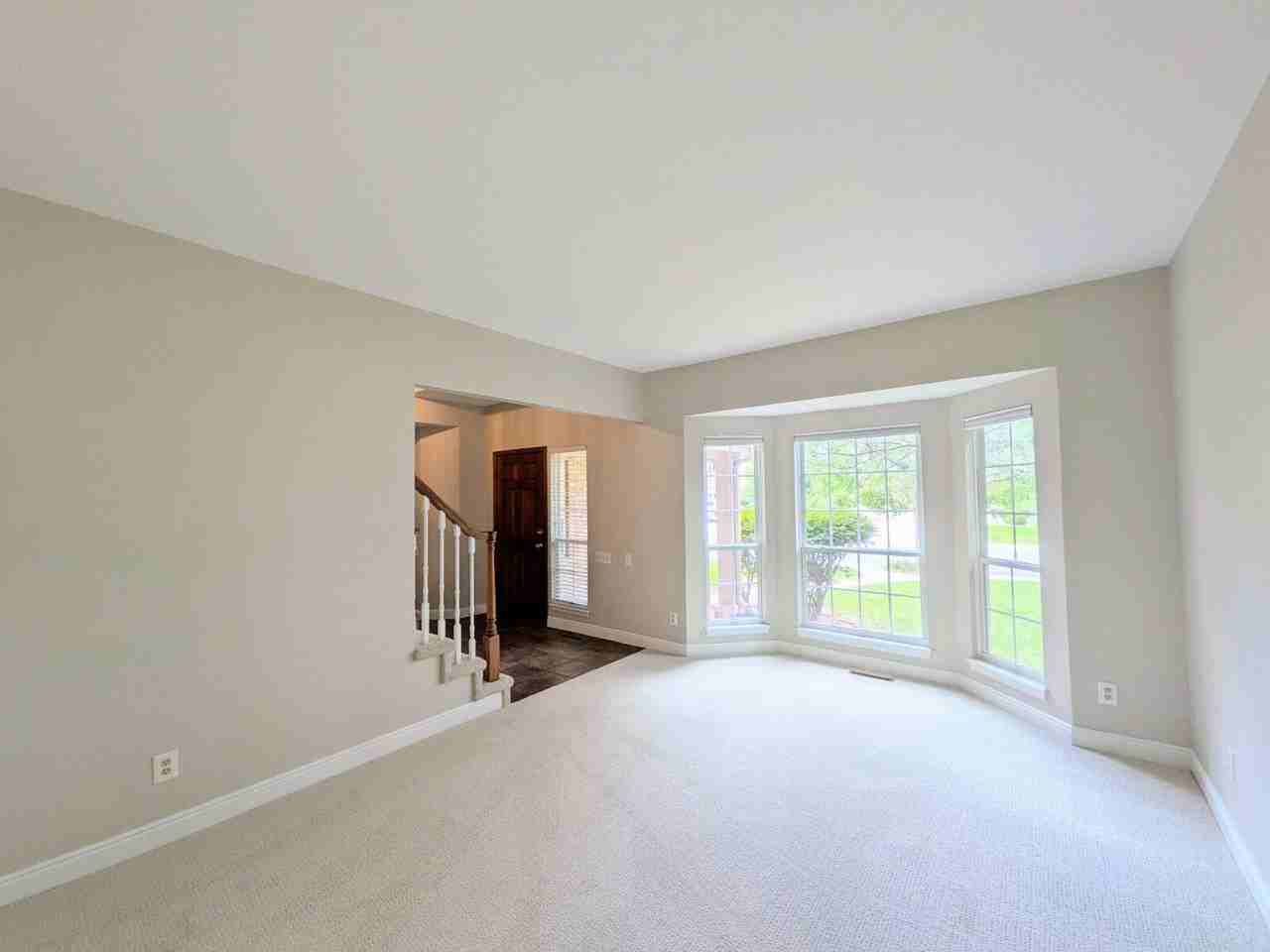 7467 Exeter Pl - Photo 5 of 30