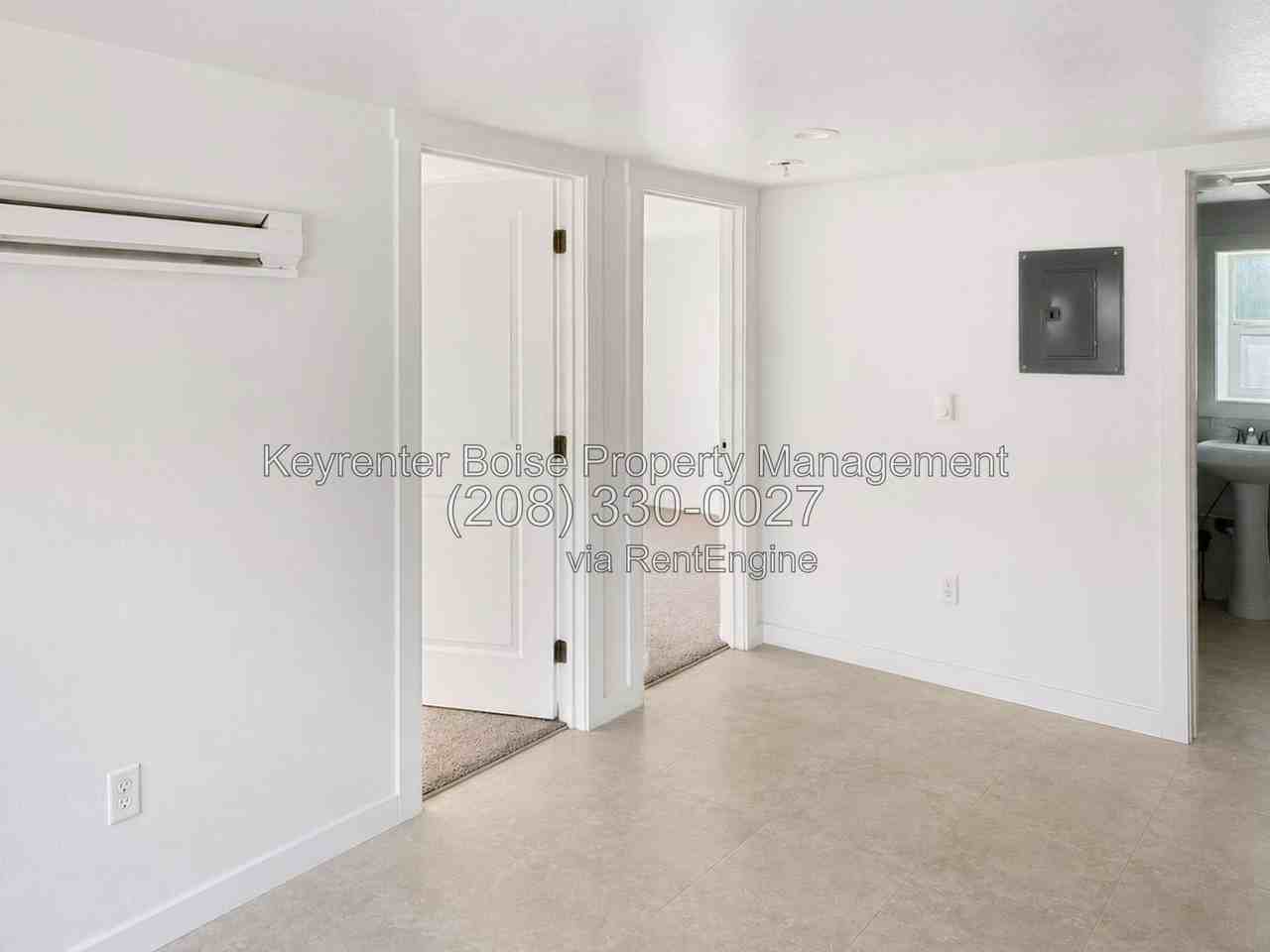 611 20th Ave S - Photo 3 of 11