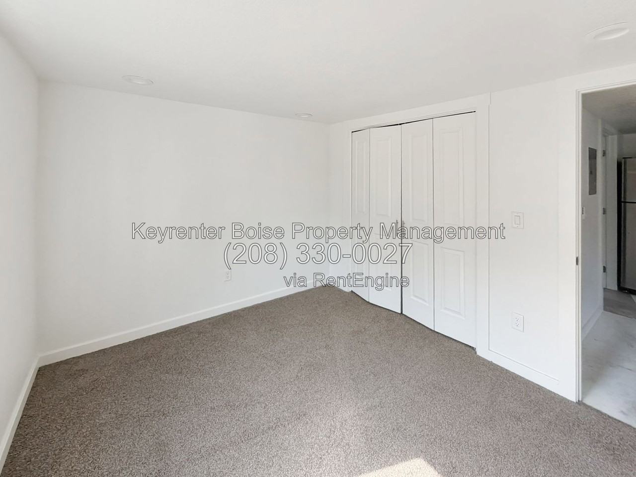 611 20th Ave S - Photo 5 of 11