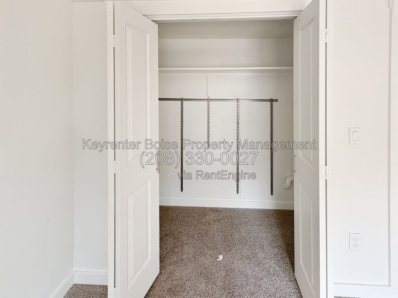 611 20th Ave S - Photo 6 of 11