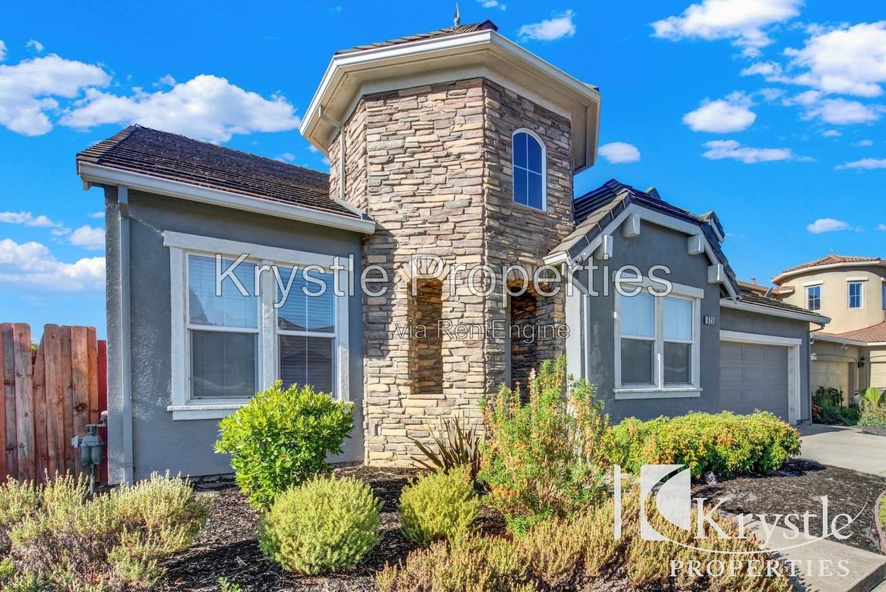 625 Purple Martin Dr - Photo 6 of 32