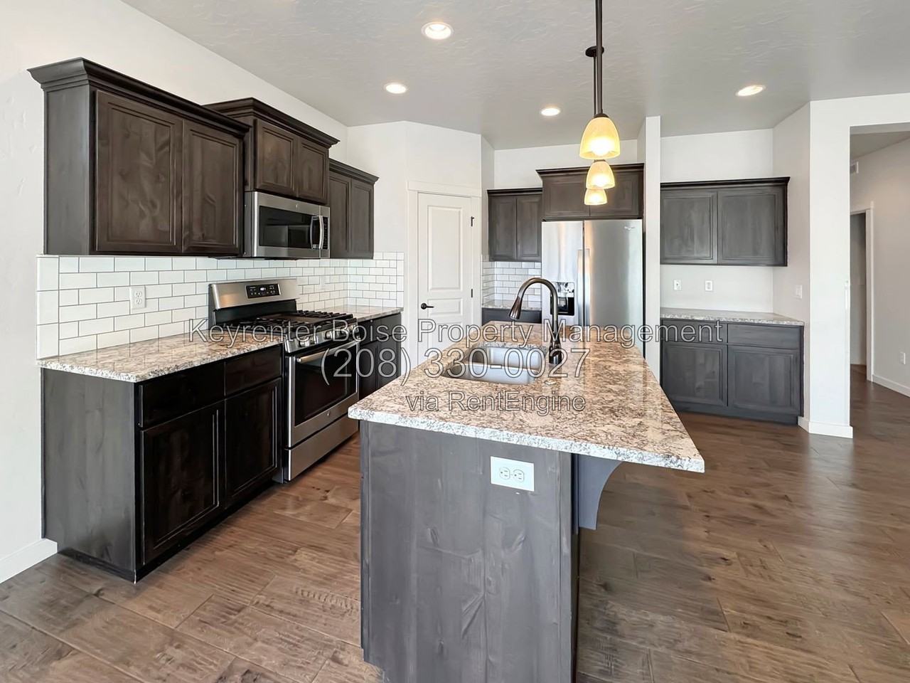 1376 W Pebblestone Dr - Photo 4 of 22
