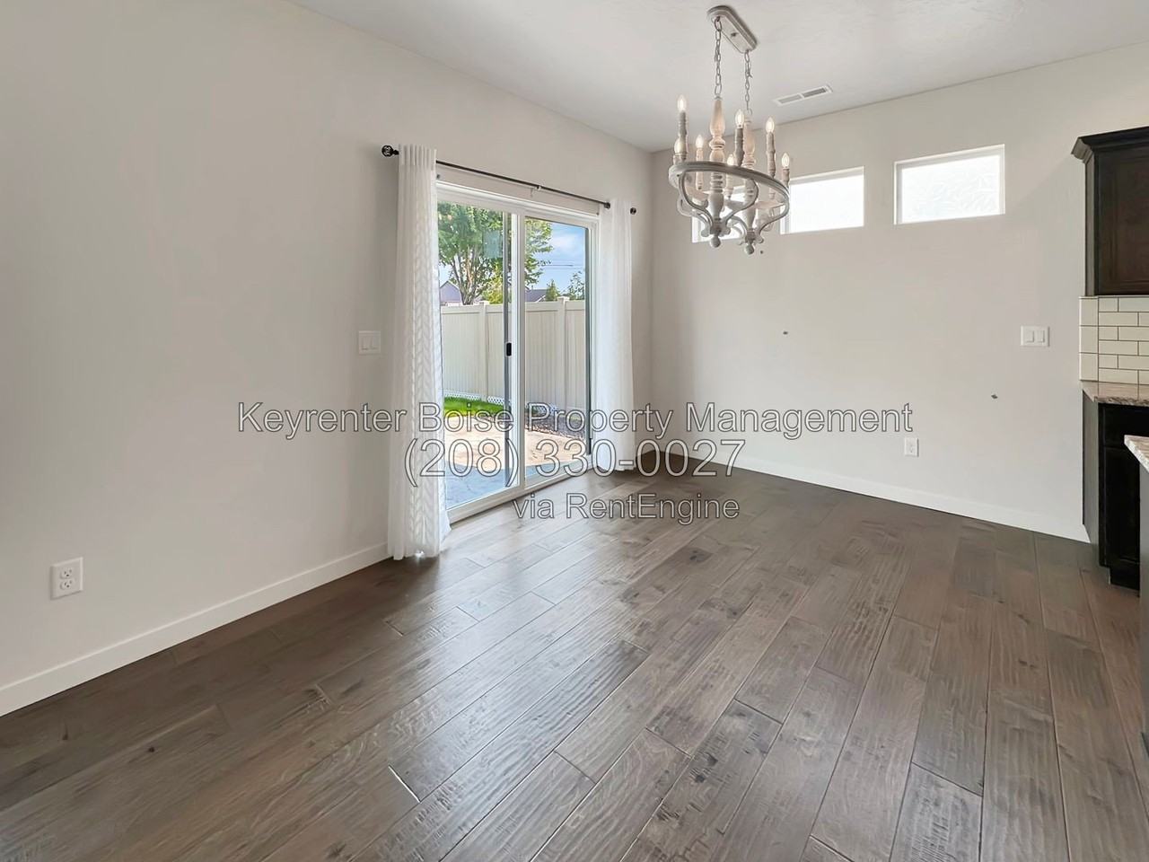 1376 W Pebblestone Dr - Photo 5 of 22