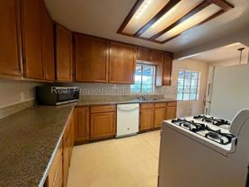 2320 W Rose Ln - Photo 1 of 1