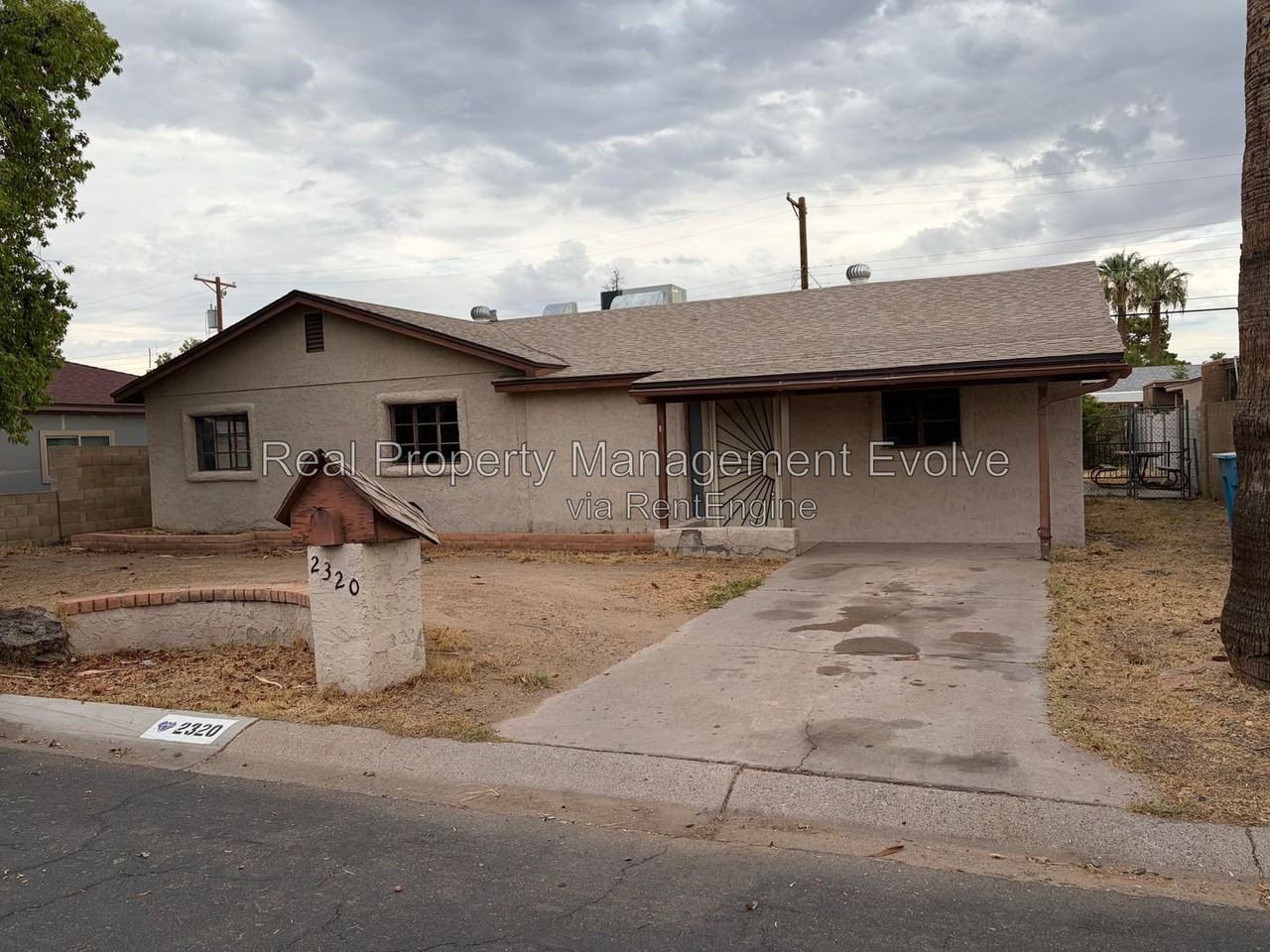 2320 W Rose Ln - Photo 2 of 25