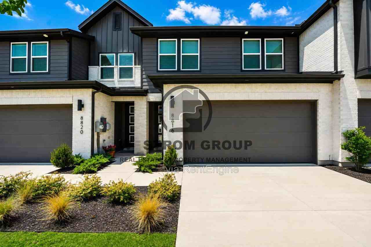 8816 Enclave Way - Photo 4 of 34