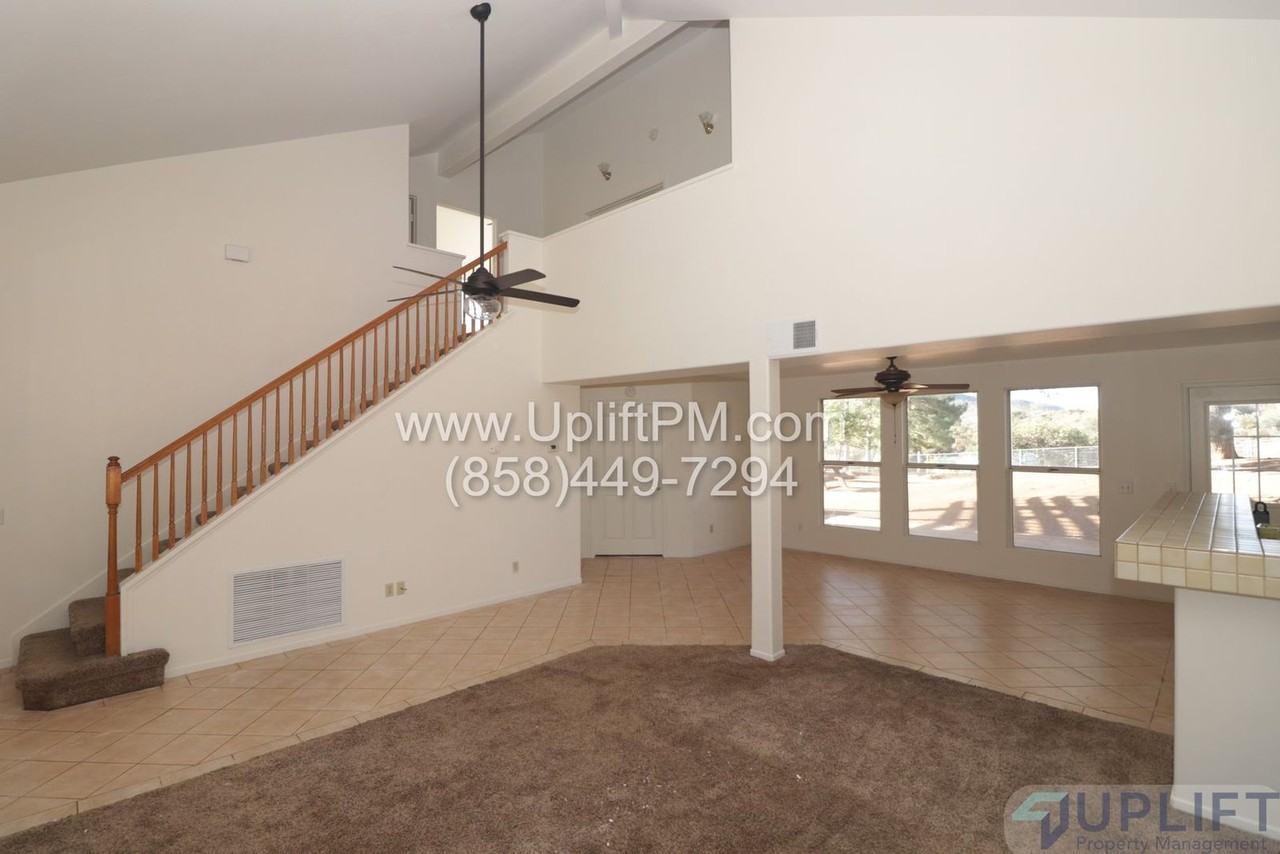 24661 Watt Rd - Photo 5 of 28