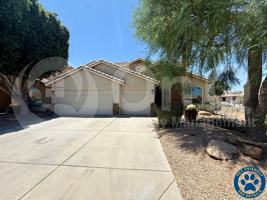 featured image of 572 N Bell Dr