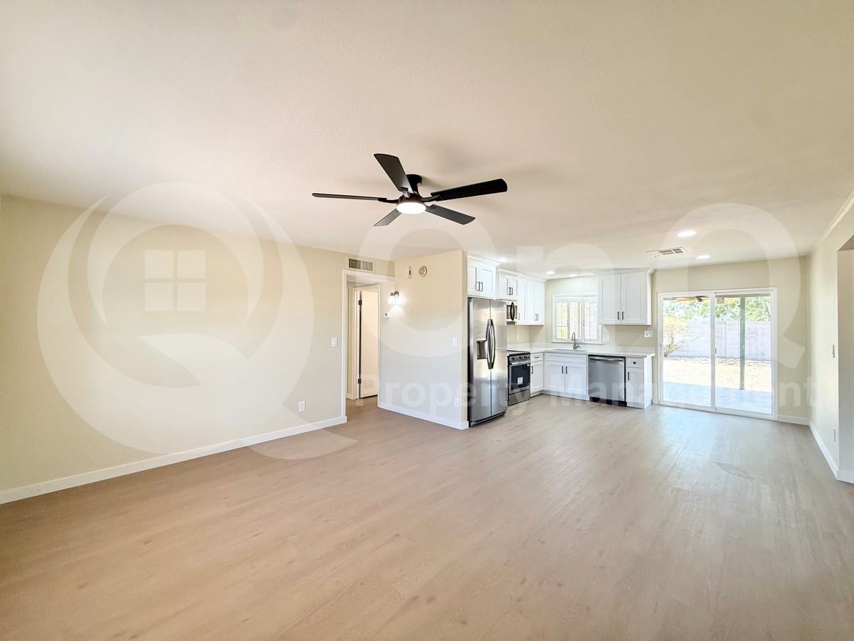 2465 E John Cabot Rd - Photo 4 of 16