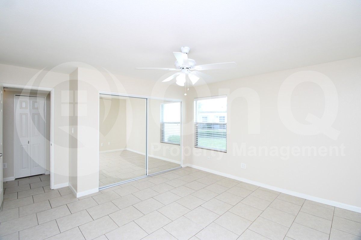 928 E Diamond Dr - Photo 7 of 12