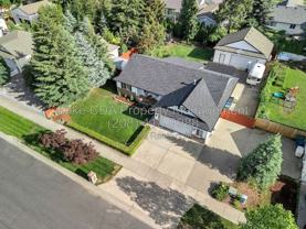 2082 E Greenleaf Ln - Photo 1 of 1