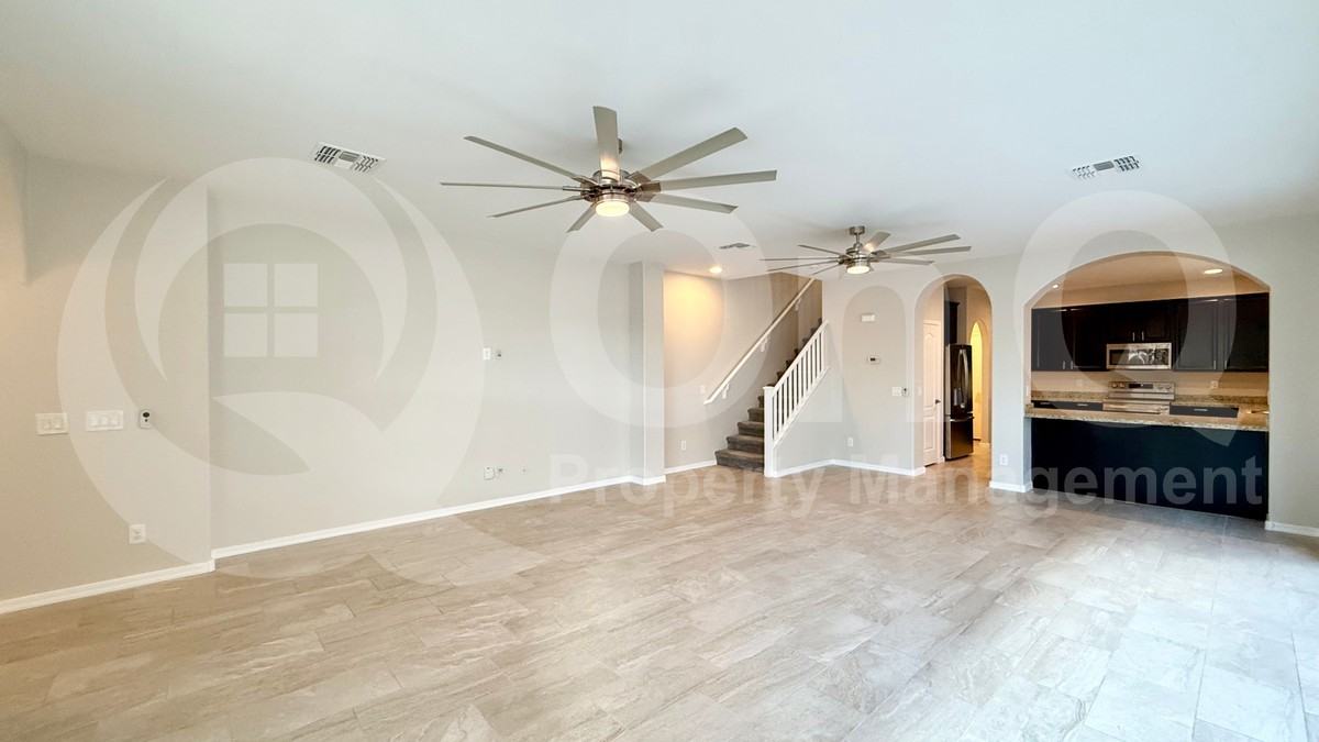 3747 E Hans Dr - Photo 7 of 33