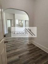 830 N Van Buren St #D - Photo 1 of 1