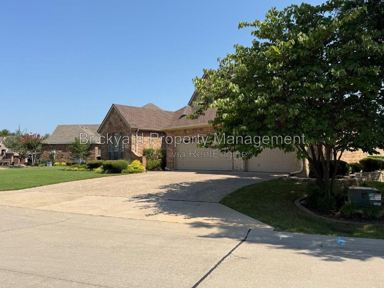 350 Pine Valley Dr - Photo 6 of 50