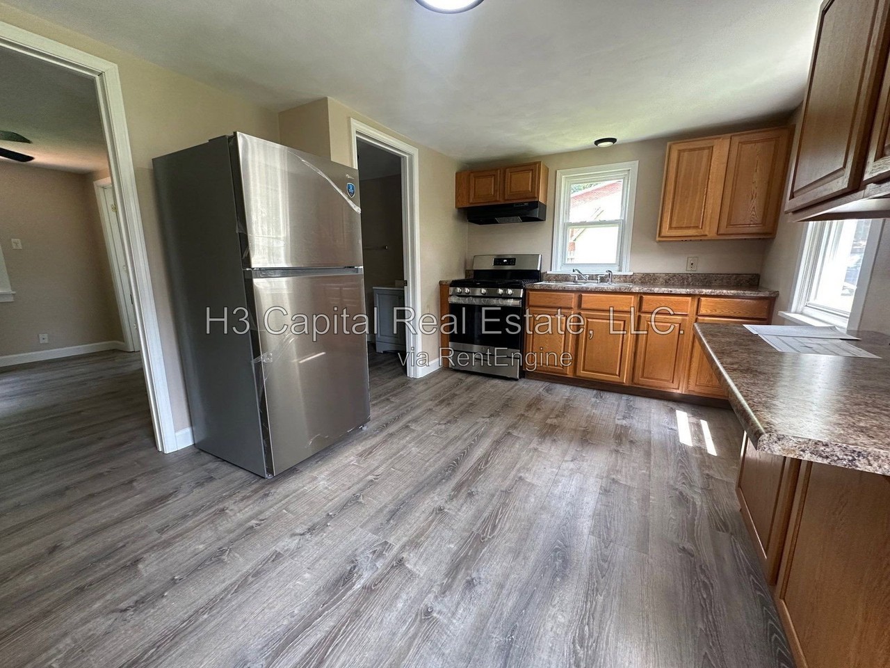 435 N 38th St - Photo 2 of 7