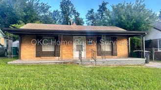 2048 Ne 18th St - Photo 1 of 1