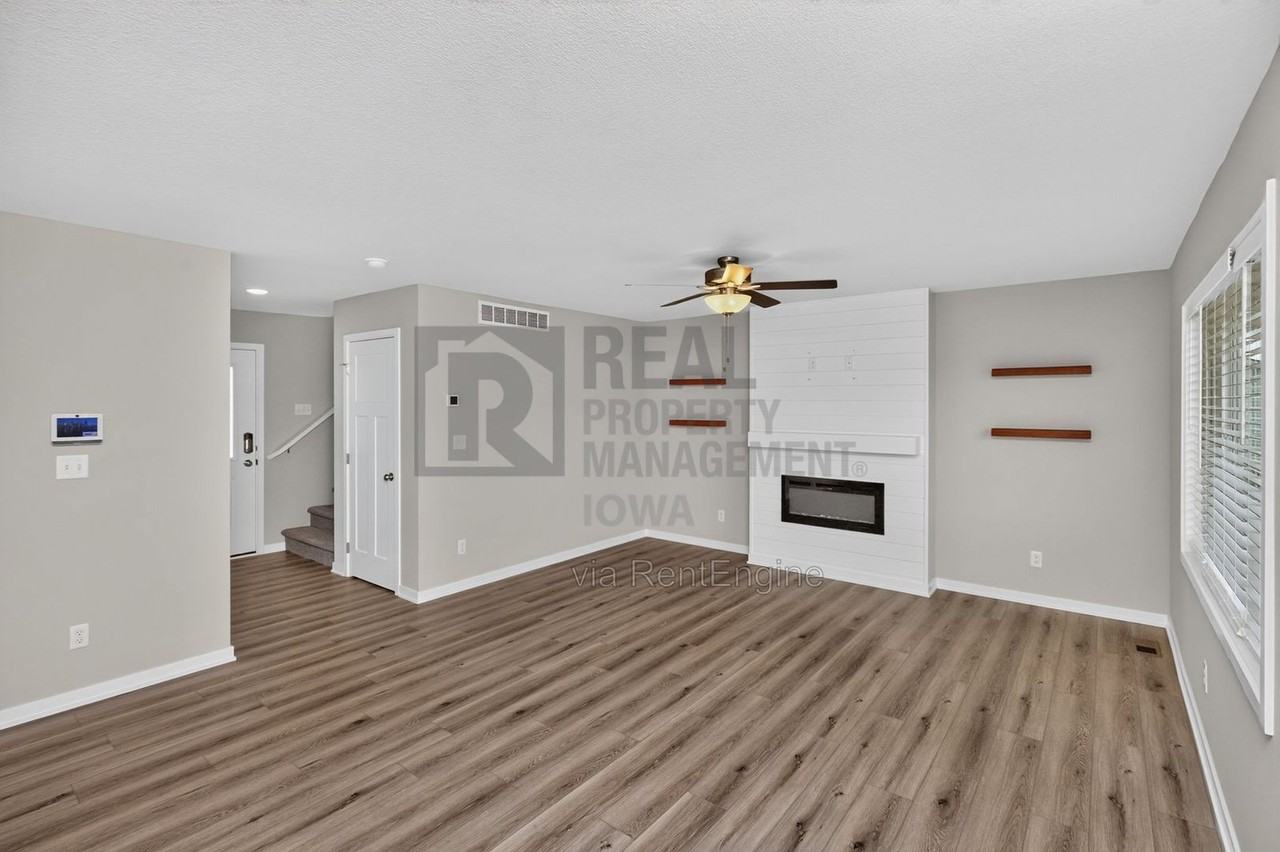 4319 Nw 13th St - Photo 6 of 32