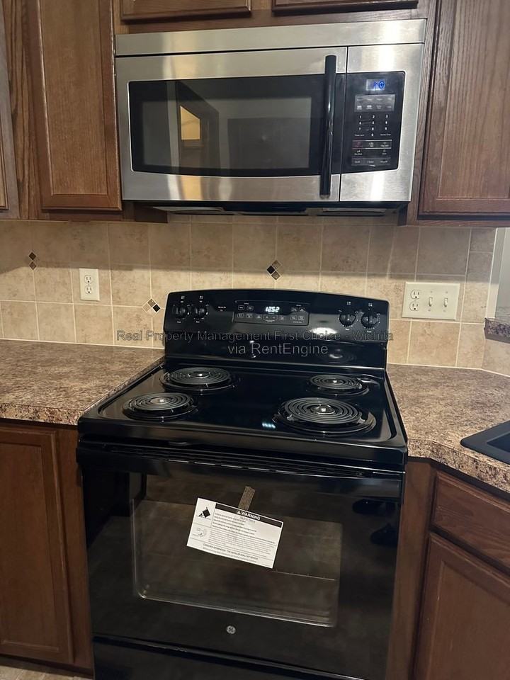 1548 W Hickory St - Photo 6 of 26