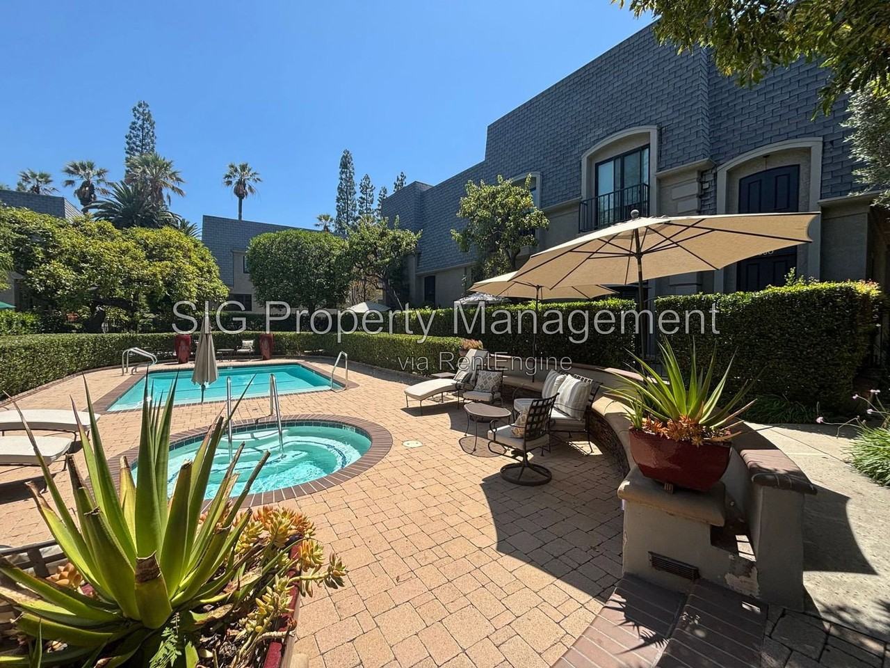 352 S Orange Grove Blvd #15 - Photo 3 of 23