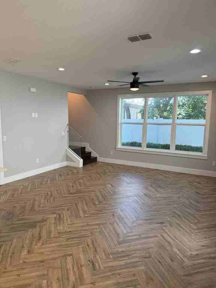 521 Peachtree Rd - Photo 3 of 20