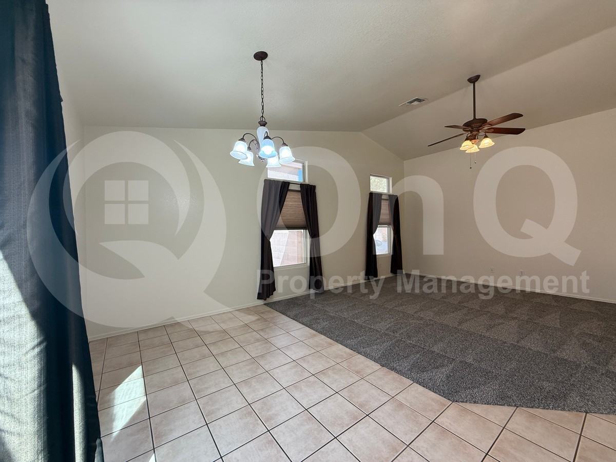 6641 E Rollins St - Photo 5 of 17
