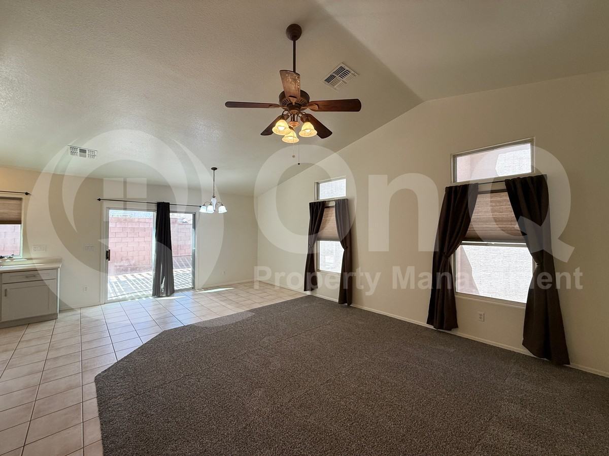 6641 E Rollins St - Photo 7 of 17