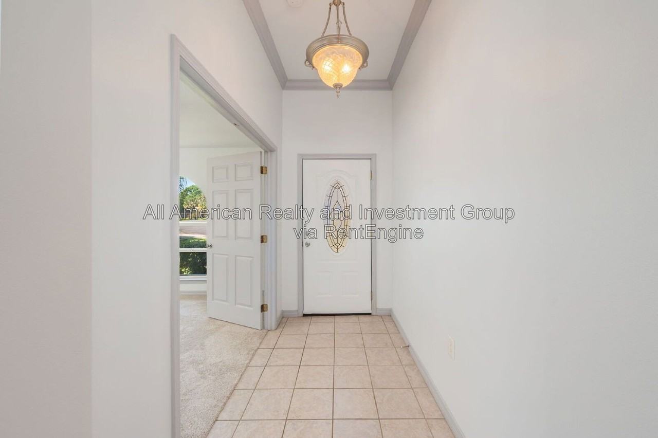 1940 Kadima Cir - Photo 4 of 40