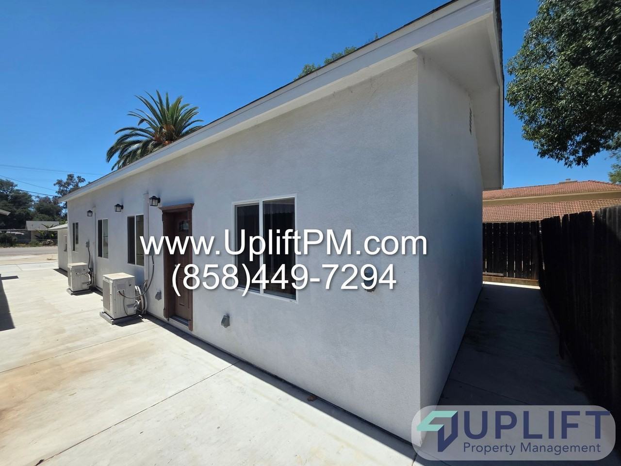 9013 N Magnolia Ave - Photo 6 of 7