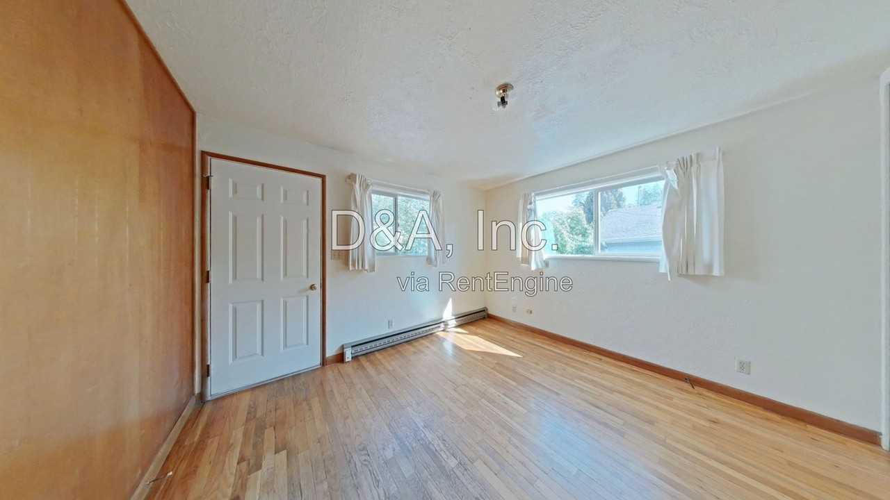 731 Nw 15th St - Photo 4 of 13