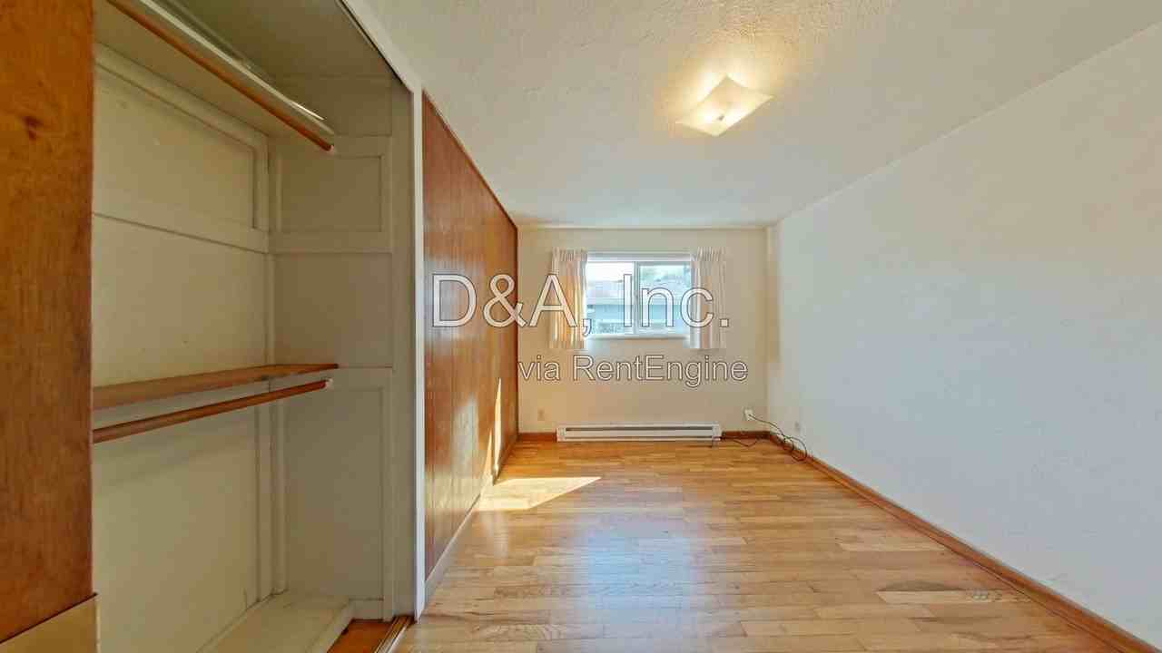 731 Nw 15th St - Photo 5 of 13