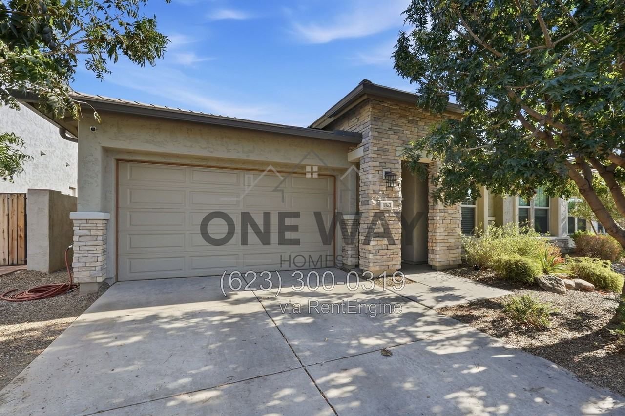 9943 E Tumeric Ave