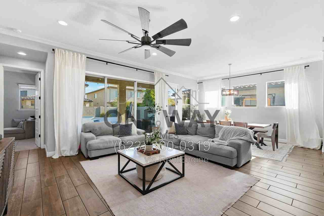 9943 E Tumeric Ave - Photo 7 of 45