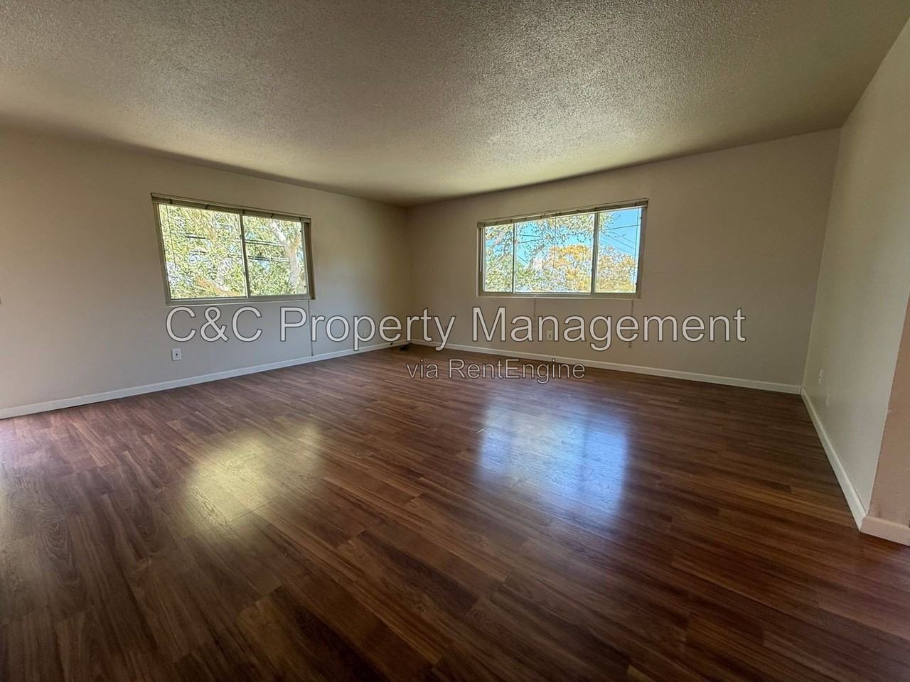 2001 David Ave #C - Photo 2 of 13