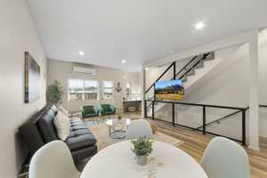 featured image of 912 21st St #912