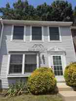 13506 Bentley Cir - Photo 1 of 1