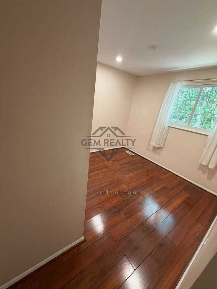 13506 Bentley Cir - Photo 7 of 19
