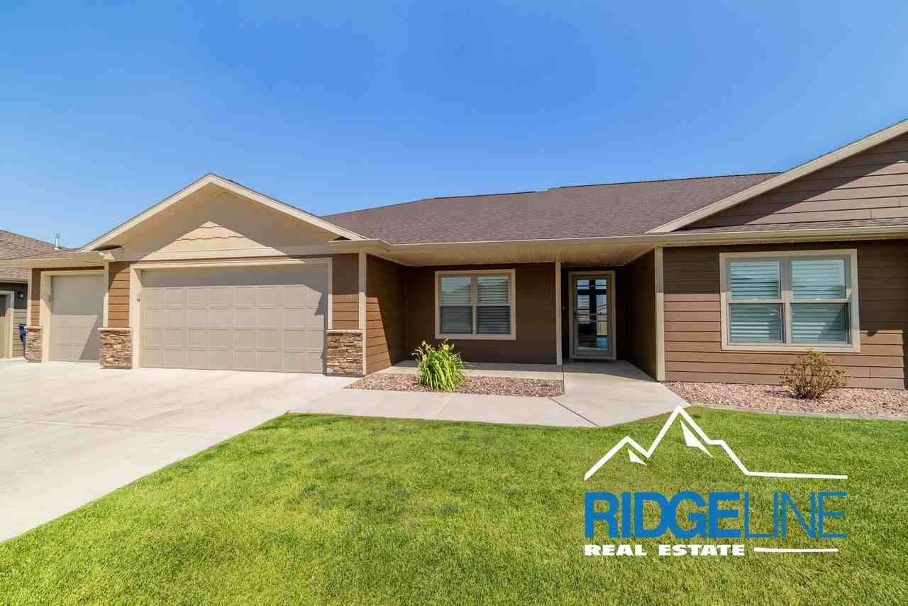 109 Choteau Ave Ne - Photo 3 of 23