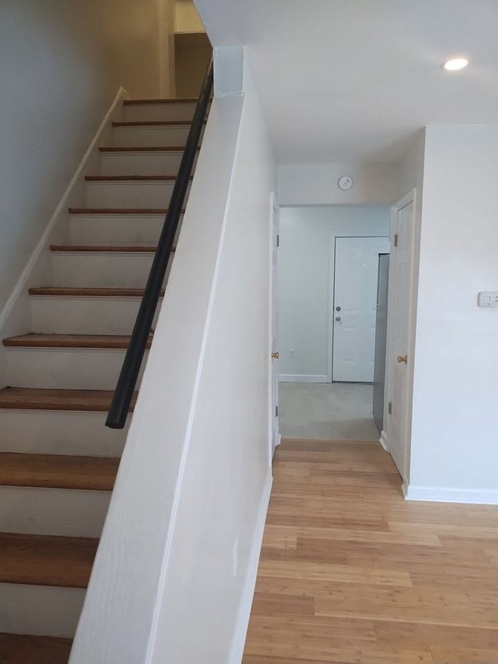 2000 Lamb Ave #A - Photo 4 of 10