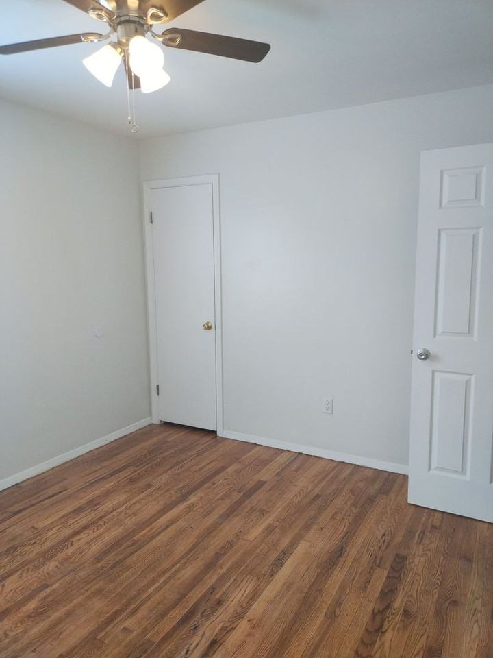 2000 Lamb Ave #A - Photo 5 of 10
