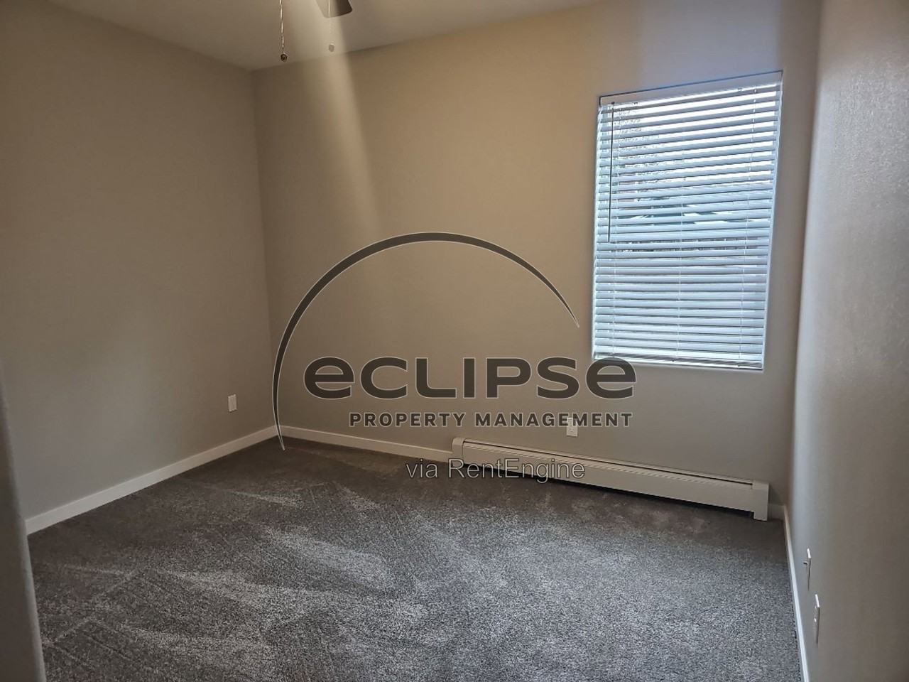 529 Washington Ave - Photo 3 of 17
