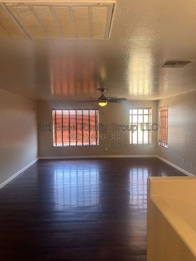 22593 W Solano Dr - Photo 7 of 18