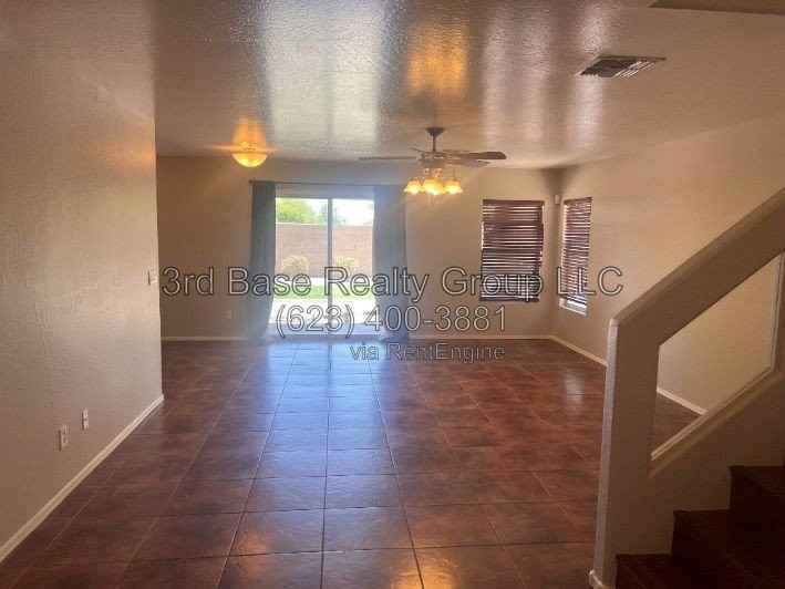 22593 W Solano Dr - Photo 7 of 18