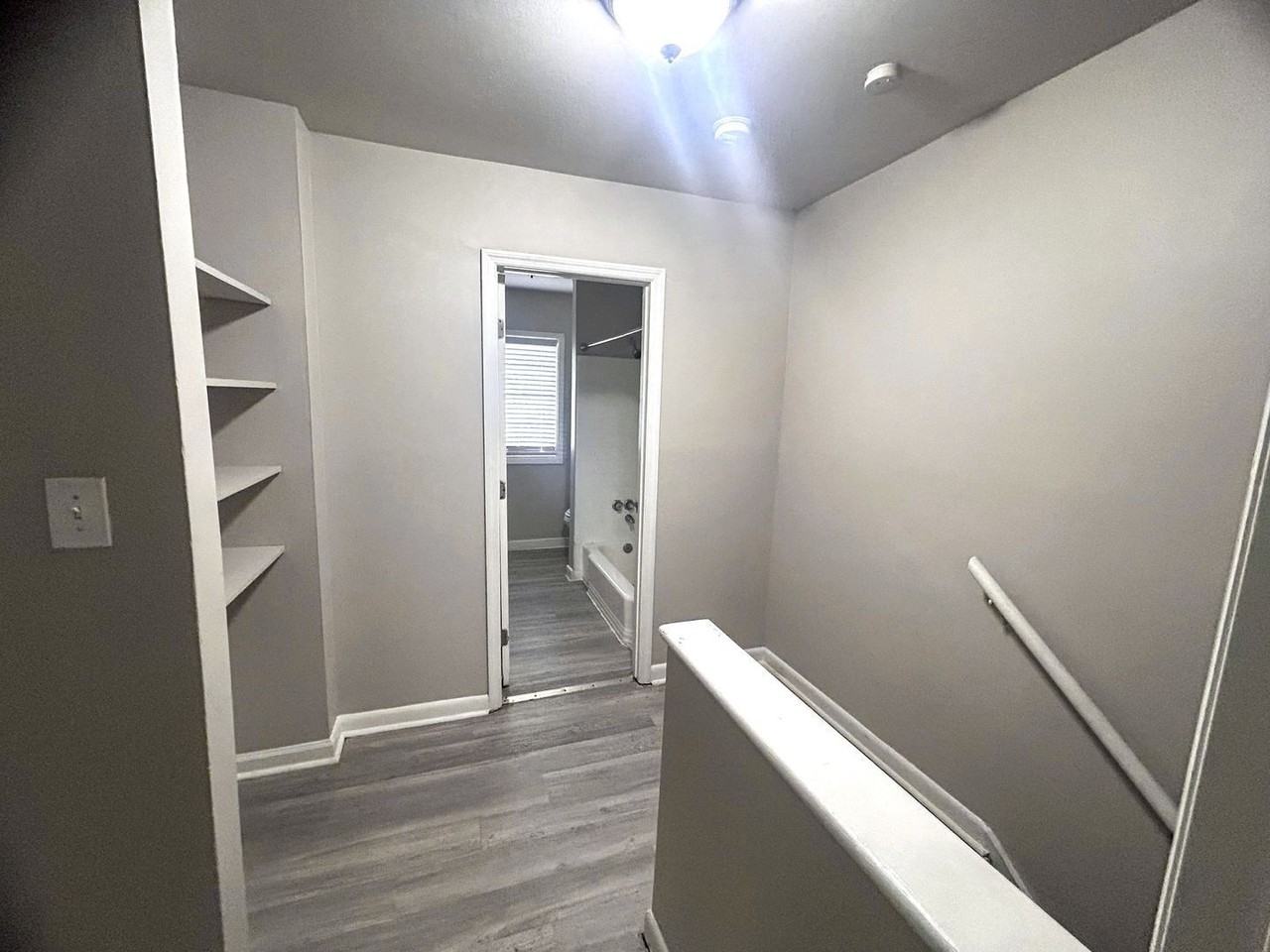 212 Ridgewood Ave #212 - Photo 5 of 41