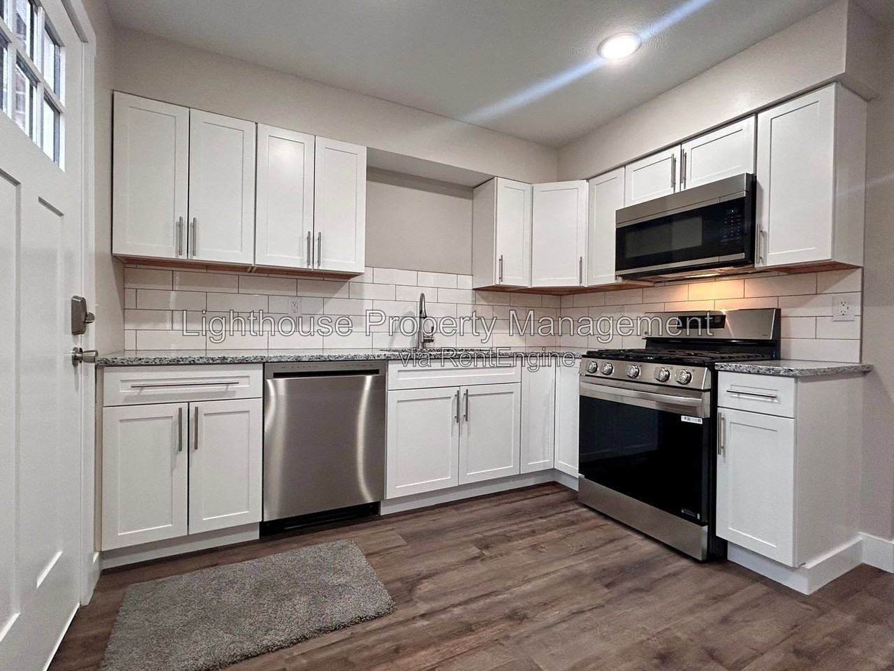 2875 Taft Ave Sw #15 - Photo 3 of 17