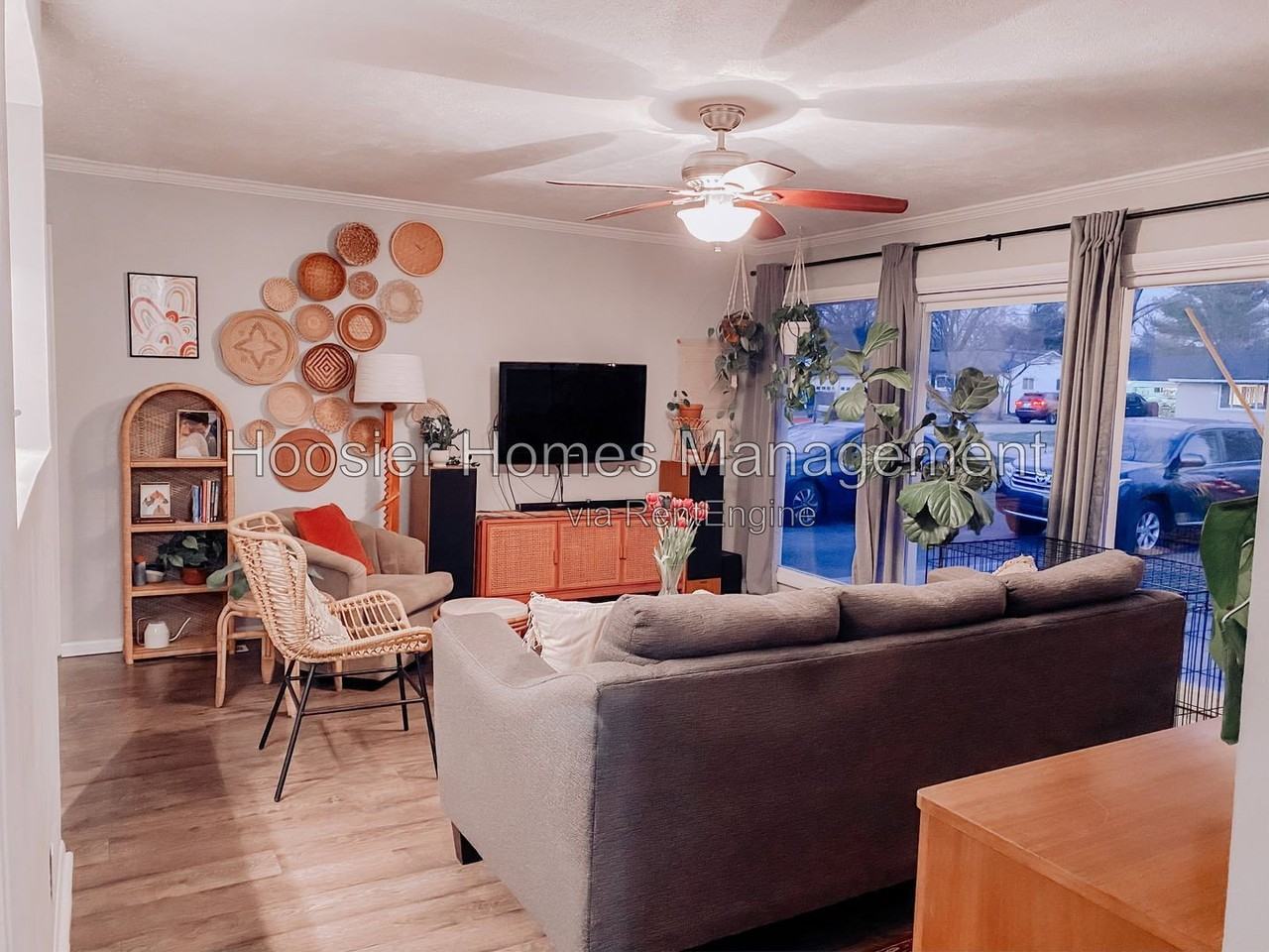 10818 Broadway St - Photo 6 of 24