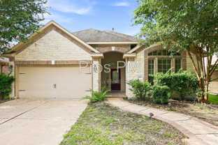 18843 Cove Pointe Dr - Photo 1 of 1